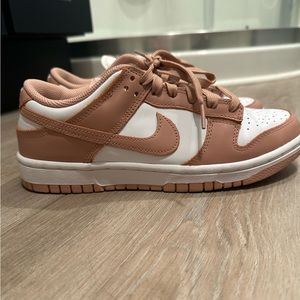 NWT- Rose Nike Dunks